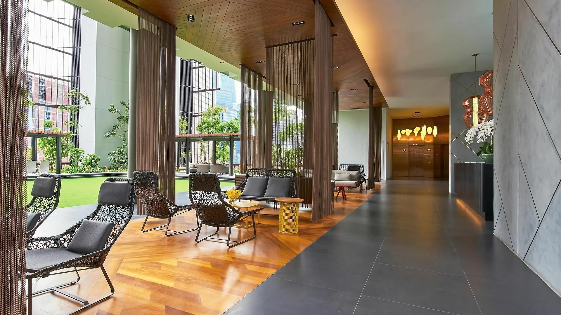 Oasia Hotel Downtown, Singapore By Far East Hospitality